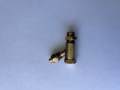 Sniffing valve